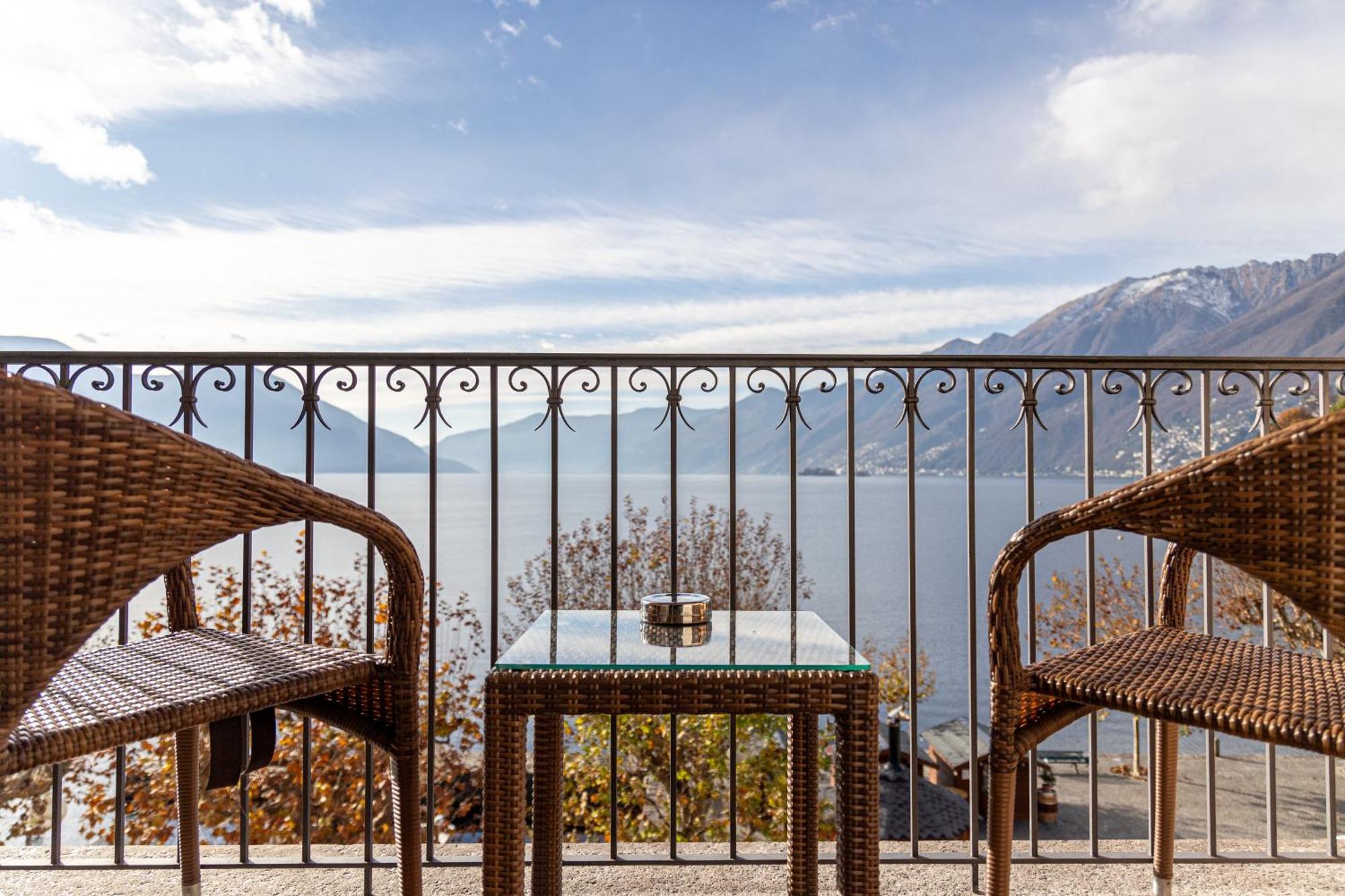 Albergo Carcani By Ketty & Tommy Ασκόνα Εξωτερικό φωτογραφία