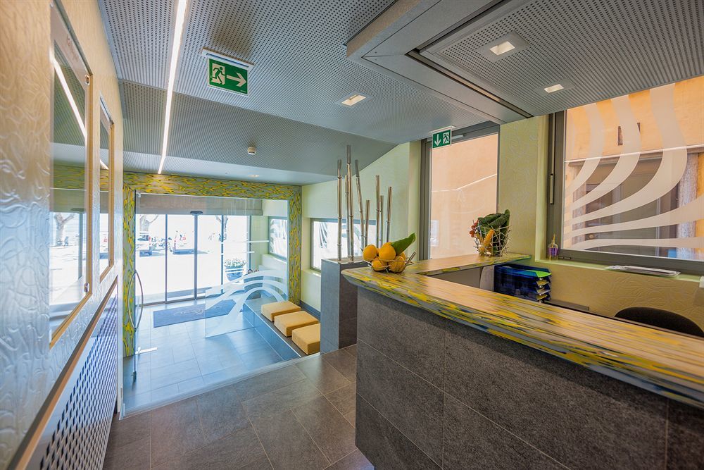Albergo Carcani By Ketty & Tommy Ασκόνα Εξωτερικό φωτογραφία
