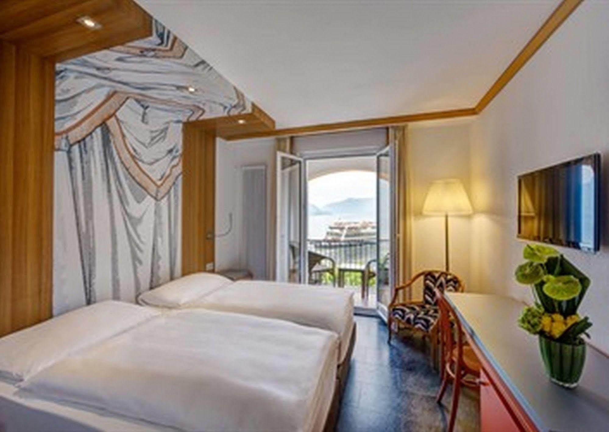 Albergo Carcani By Ketty & Tommy Ασκόνα Εξωτερικό φωτογραφία